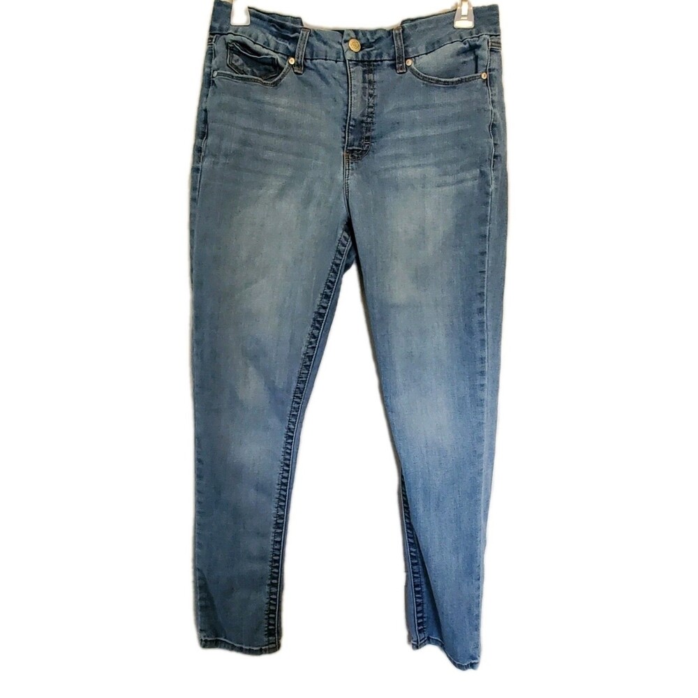 Seven7 High-Rise Women’s Jeans - Light Blue Wash